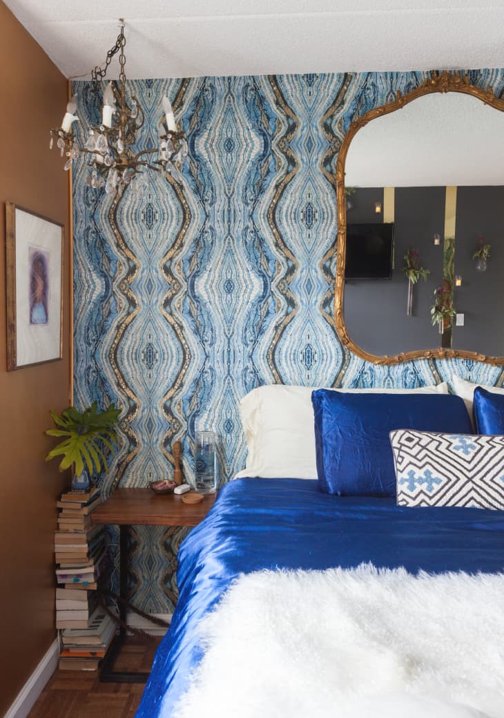 59 Genius Ideas for Decorating Over the Bed Apartment Therapy